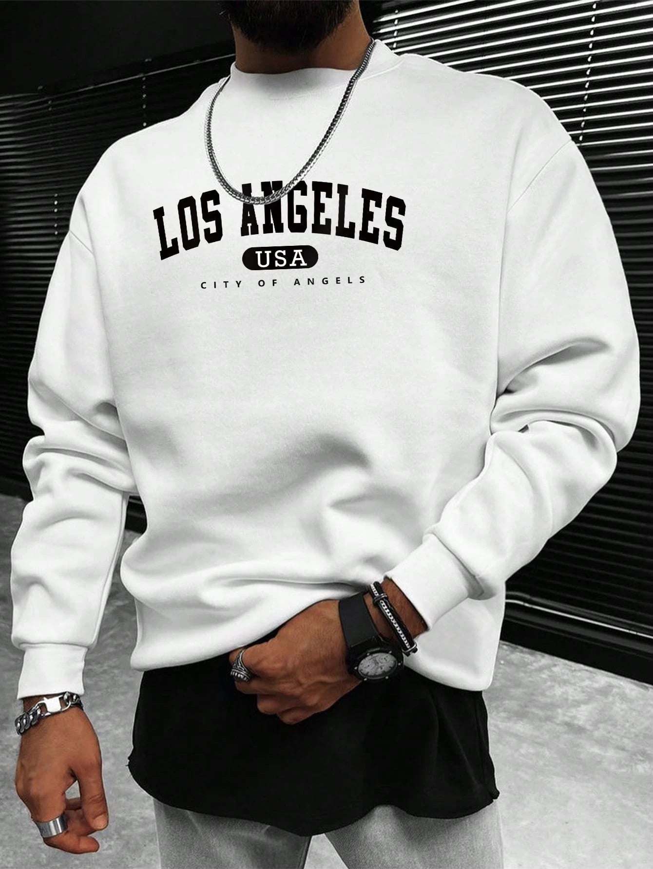 Manfinity Sporsity Men Letter Graphic Sweatshirt Going Out Crew Neck Letter Los Angeles Long Sleeve Casual Sweatshirt, for Friends, Husband, Boyfriend Gifts, Los Angeles Hoodie, Mens Sweatshirt, Mens Pullover Hoodie