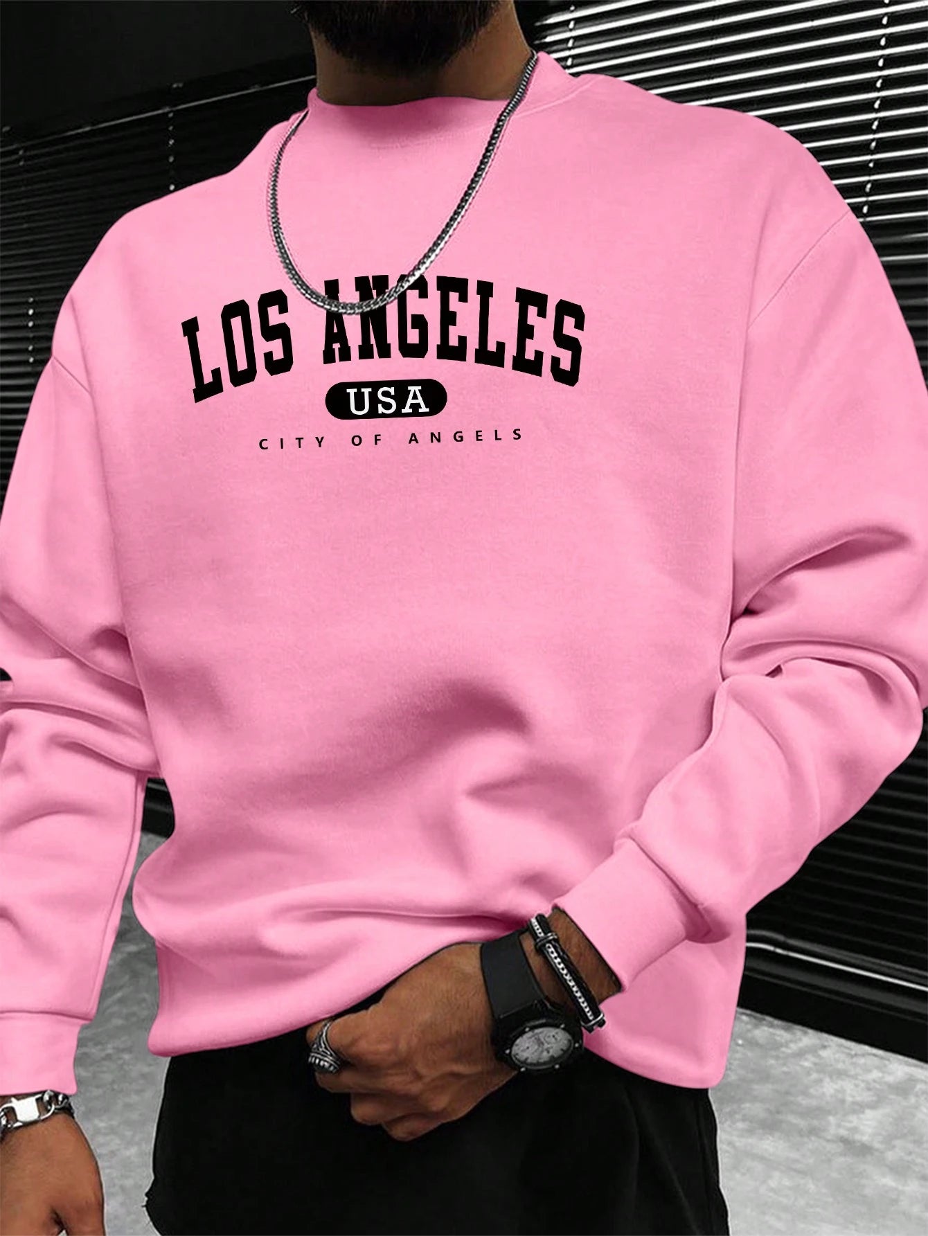 Manfinity Sporsity Men Letter Graphic Sweatshirt Going Out Crew Neck Letter Los Angeles Long Sleeve Casual Sweatshirt, for Friends, Husband, Boyfriend Gifts, Los Angeles Hoodie, Mens Sweatshirt, Mens Pullover Hoodie