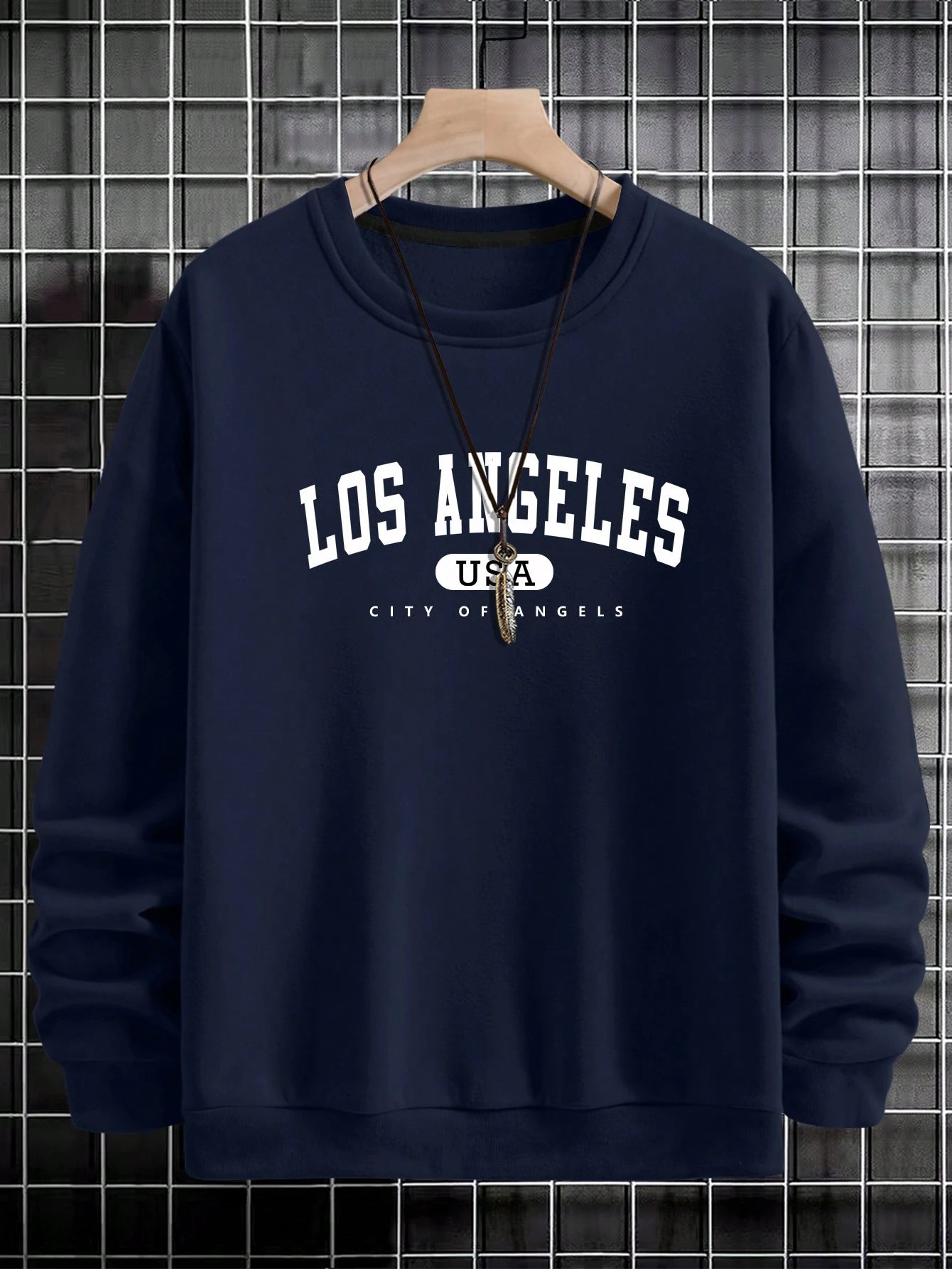 Manfinity Sporsity Men Letter Graphic Sweatshirt Going Out Crew Neck Letter Los Angeles Long Sleeve Casual Sweatshirt, for Friends, Husband, Boyfriend Gifts, Los Angeles Hoodie, Mens Sweatshirt, Mens Pullover Hoodie