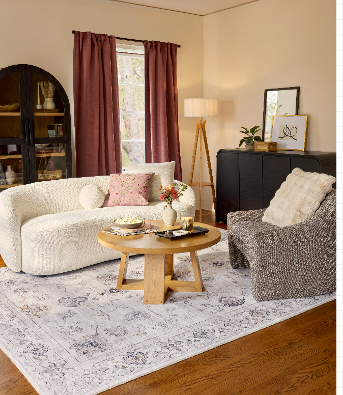 Juliet Curved 80.31" Sofa, Ivory