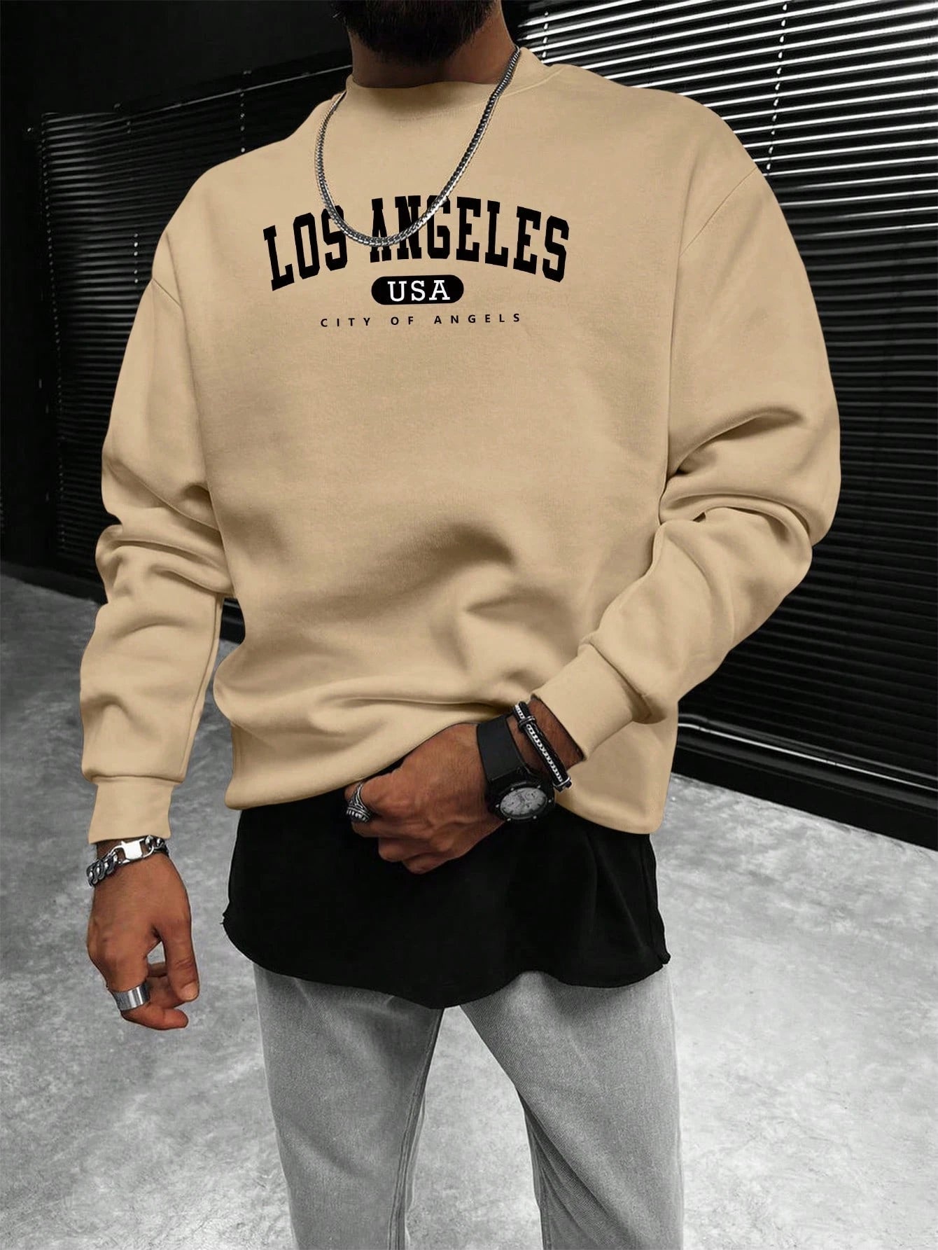 Manfinity Sporsity Men Letter Graphic Sweatshirt Going Out Crew Neck Letter Los Angeles Long Sleeve Casual Sweatshirt, for Friends, Husband, Boyfriend Gifts, Los Angeles Hoodie, Mens Sweatshirt, Mens Pullover Hoodie
