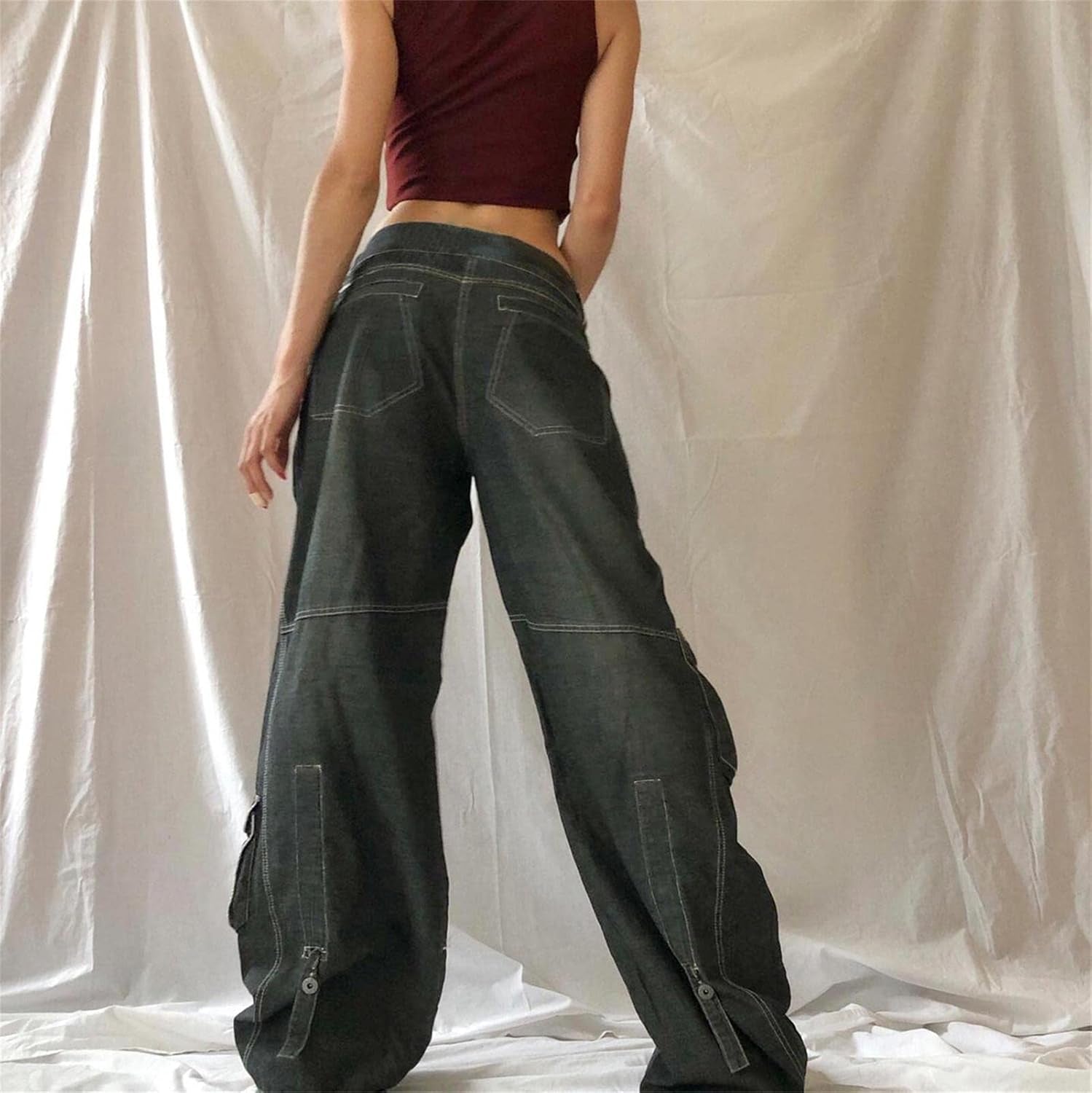 Gothic Cargo Jeans for Women Wide Straight Leg Punk Grunge Baggy Pants Goth Aesthetic Trousers Y2K Streetwear with Pockets Medium