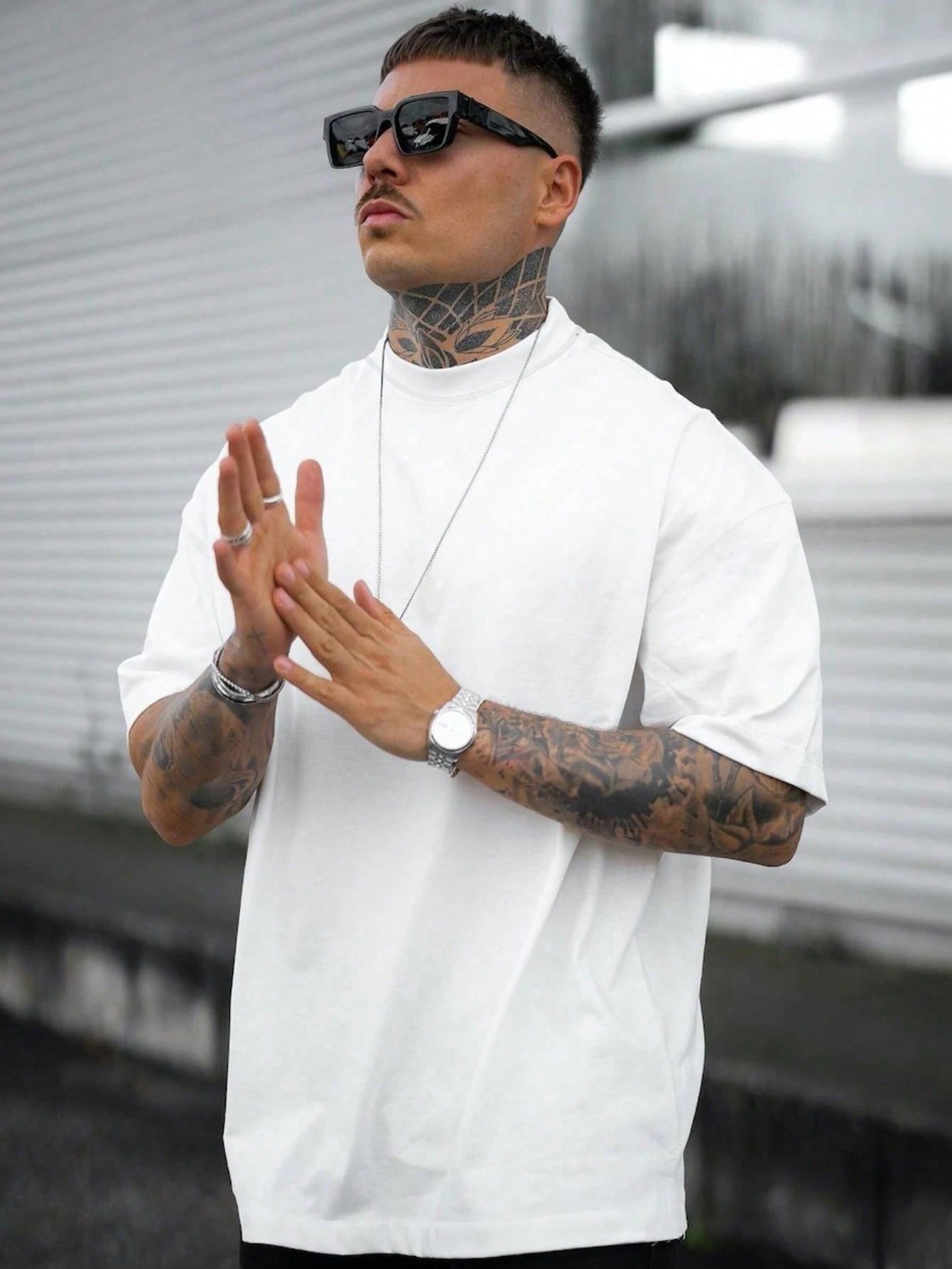 Men Solid Mock Neck Tee